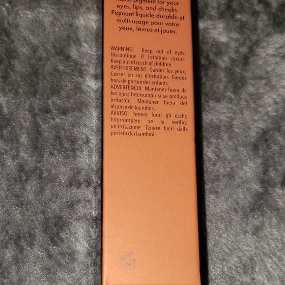 Danessa Myricks Vision Flush Blush, Eyeshadow & Lip Color $20 - Picture 8 of 10